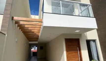 Casa com 3 quartos à venda no Nova Guarapari, Guarapari  por R$ 720.000