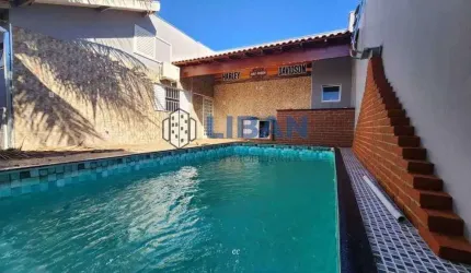 LINDA CASA COM SUITE E PISCINA