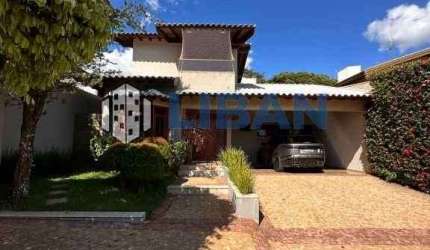 VENDE-SE LINDA CASA RESIDENCIAL SAMAMBAIA