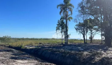 Terreno à venda na L24 Q159 Maresol, Praia do Ervino, São Francisco do Sul por R$ 220.000