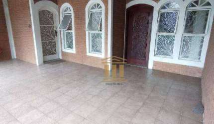 Casa com 3 dormitórios à venda, 101 m² por R$ 487.600 - Conjunto Residencial Trinta e Um de Março - São José dos Campos/SP