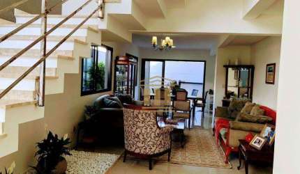 Casa no Golden Park com 3 dorm à venda, 212 m² por R$ 1.383.000