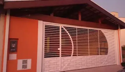 Casa com 3 dormitórios à venda, 110 m² por R$ 430.000,00 - Jardim Santa Júlia - São José dos Campos/SP