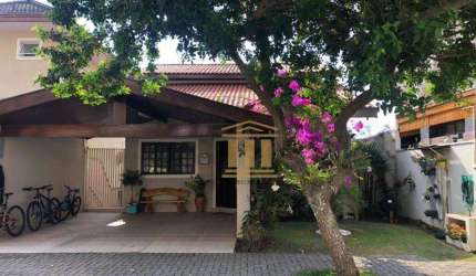 Casa com 4 quartos à venda, 200 m² por R$ 1.400.000 - Urbanova - São José dos Campos/SP
