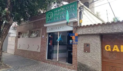 Casa com 11 dormitórios à venda, 320 m² por R$ 2.600.000,00 - Centro - Governador Valadares/MG