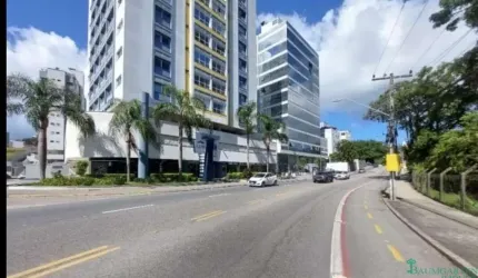 Sala Comercial na trindade a venda
