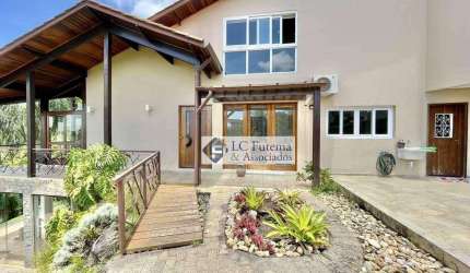 Casa com 4 dormitórios à venda, 445 m² por R$ 1.890.000,00 - Granja Viana - Embu das Artes/SP