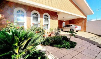 Casa com 3 dormitórios à venda, 212 m² por R$ 700.000,00 - Chácara Machadinho II - Americana/SP