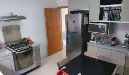 Sobrado metro Santos Imigrantes com 3 dormitórios,2 suítes,2 vagas,sala 2 ambientes,ótima localização,aceita proposta.