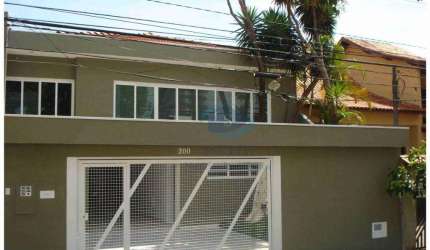 Casa com 3 dormitório mais 4 vagas em São Bernado do Campo