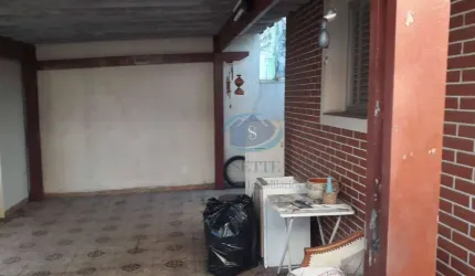 Casa Térrea com 3 dormitórios,sala ,cozinha grande,área de serviço coberta,entrada lateral,quintal,2 vagas de garagem,aceita proposta,