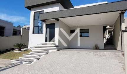 Casa Residencial a Venda  no Condomínio Greenfield, 189m², 3 Dormitórios (2 Suítes),4 vagas  Piscin