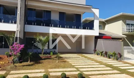 Sobrado residencial em Condomínio Morada da Praia, com 3 suítes e 6 vagas, fino acabamento  -  Bert