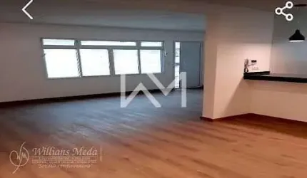Maravilhosa casa térrea a venda com 3 dormitórios sendo 2 suítes e 3 vagas na Vila Nova Mazzei, Tre