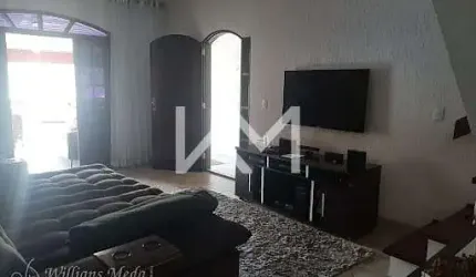 Encante-se com este Sobrado com 4 dormitórios  (1 suíte) à venda,  280 m²  em Parque Continental -