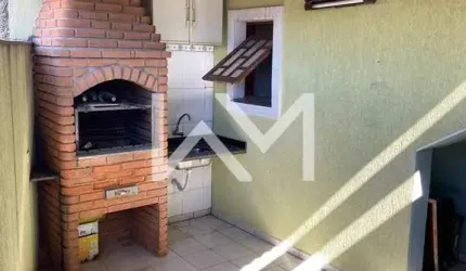 Sobrado com 3 quartos, 1 suíte  com sacada e 7 vagas de garagem em Gopouva  -  Guarulhos