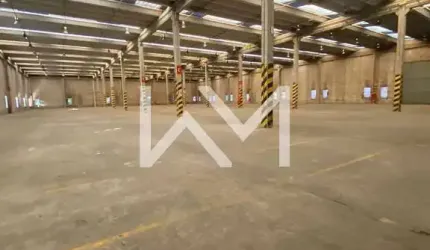 GRANDE OPORTUNIDADE DE LOCAÇÃO – GALPÃO INDUSTRIAL DE 7.245m² .