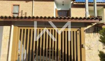 Sobrado à venda com 2 suítes e 2 vagas, Parque Continental I, Guarulhos, SP R$ 650.000,00
