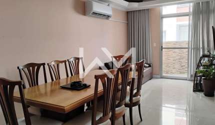 Maravilhoso Apartamento à venda com 3 dormitórios, sendo 1 suíte, 2 banheiros, 2 vagas de garagem,