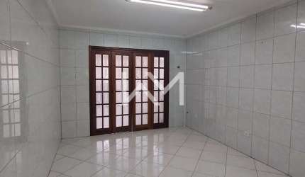 Sobrado à venda com 3 quartos, 1 suíte, área para salão de festas e área gourmet, Jardim Bom Clima,