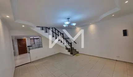 Excelente Sobrado com 2 Dormitórios, Área Gourmet Completa e 2 Vagas de Garagem na Vila Galvão, Pró