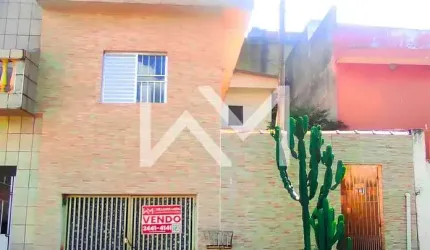 Casa à venda na Vila São João Batista, Guarulhos – 2 dormitórios, quintal amplo, bem localizado, ex