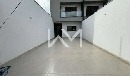Sobrado à venda com 3 suítes e 2 vagas, Jardim Santa Mena, Guarulhos, SP