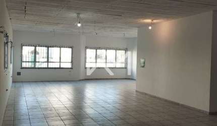 Anúncio de Locação: Prédio Comercial em Excelente Localização - 455m² + Terraço de 141m²