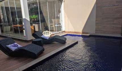SOBRADO DE ALTO PADRÃO COM PISCINA AQUECIDA NA PATRIARCA!