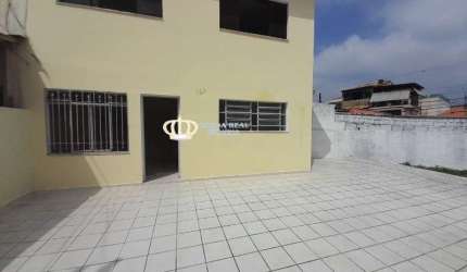 Sobrado para locação em São Paulo-SP, bairro Cidade Patriarca: 2 quartos, 2 banheiros, 4 vagas de garagem, 110m². Venha conferir!