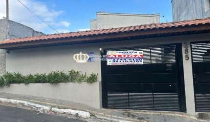 Casa em Condomínio na Vila Dalila, São Paulo-SP: 2 quartos, 2 suítes, 2 salas, 3 banheiros, 1 vaga de garagem - 70m². Venha conferir!