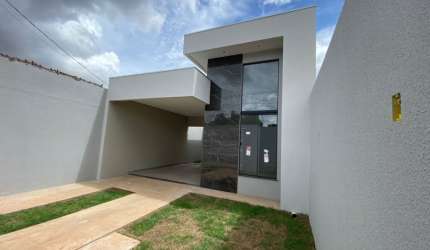 Casa nova no Costa Verde