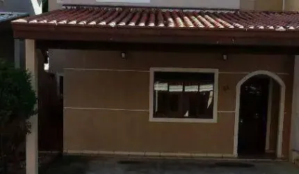 Sobrado em Condomínio com 3 dormitórios sendo1 suíte