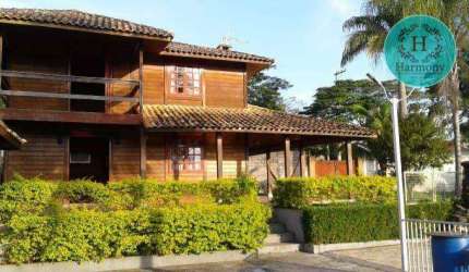 Chácara com 3 dormitórios à venda, 2000 m² por R$ 640.000,00 - Portal Mantiqueira - Caçapava/SP