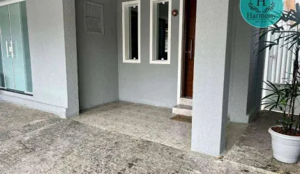 Casa com 3 dormitórios à venda, 220 m² por R$ 700.000,00 - Vila Santa Izabel - Caçapava/SP