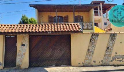 Sobrado com 3 dormitórios à venda, 180 m² por R$ 600.000 - Recanto dos Coqueirais - Taubaté/SP
