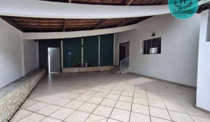 Casa com 5 dormitórios, 218 m² - venda por R$ 650.000,00 ou aluguel por R$ 2.200,00/mês - Jardim Rafael - Caçapava/SP