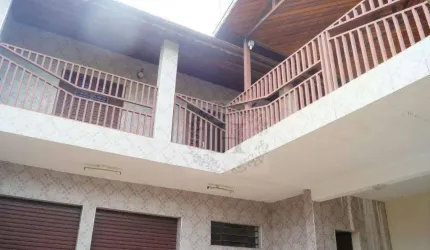 Sobrado com 5 dormitórios à venda, 318 m² - Vila Menino Jesus - Caçapava/SP