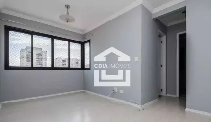 Apartamento à venda com 2 dormitórios, 1 banheiro e 1 vaga de garagem. Localizado em Pinheiros.