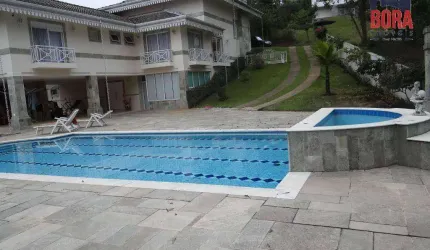 Casa com 4 dormitórios, 650 m² - venda por R$ 4.000.000,00 ou aluguel por R$ 14.250,00/mês - Condomínio Suíça da Cantareira - Mairiporã/SP