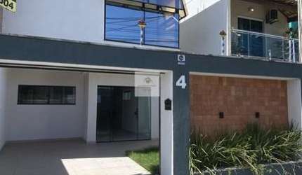 Casa a venda com 3 quartos 4 banheiros e lazer com jacuzzi