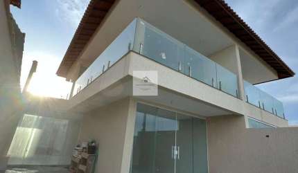 Duplex alto padrão pé na areia com 4 quartos 2 suítes piscina fino acabamento
