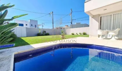 Casa a venda com 4 quartos, 268m² no Novo Portinho em  Cabo Frio