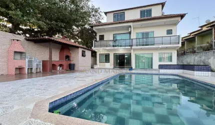 Casa à venda em condomínio na Ogiva em Cabo Frio