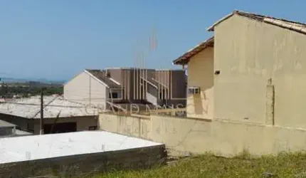 Lote a venda no Condomínio dos Pássaros com 300m²