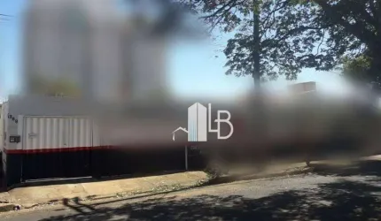 Terreno no bairro Saraiva