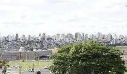 Terreno no bairro Santa Mônica com 330 metros quadrados em excelente localização