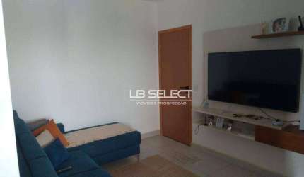 Apartamento no bairro Tubalina com dois quartos e uam suíte.