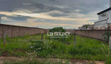 Terreno no bairro Jardim Colina com 490 metros quadrados.