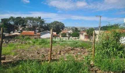Terreno à venda, 1405 m² por R$ 1.795.000,00 - Presidente Roosevelt - Uberlândia/MG